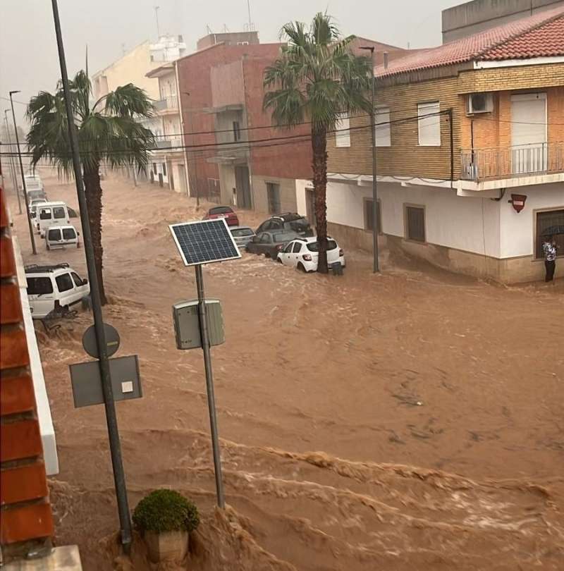 Temporal de lluvias torrenciales en Catadau.EPDA