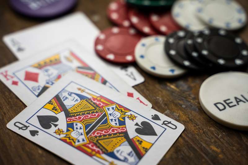Poker en Línea en Español con Políticas Claras