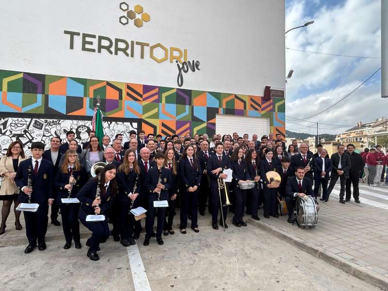 La Banda Sinfnica Unin Musical de Riba-roja ya cuenta con una plaza que lleva su nombre en el municipio. EPDA