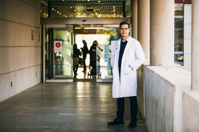 El doctor Nelson Dez, urlogo del Hospital Vithas Valencia 9 de Octubre. EPDA