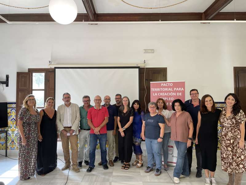 Los participantes en el encuentro. EPDA