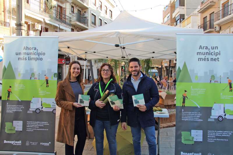 Presentacin de la campaa en el mercado de Benaguasil. EPDA